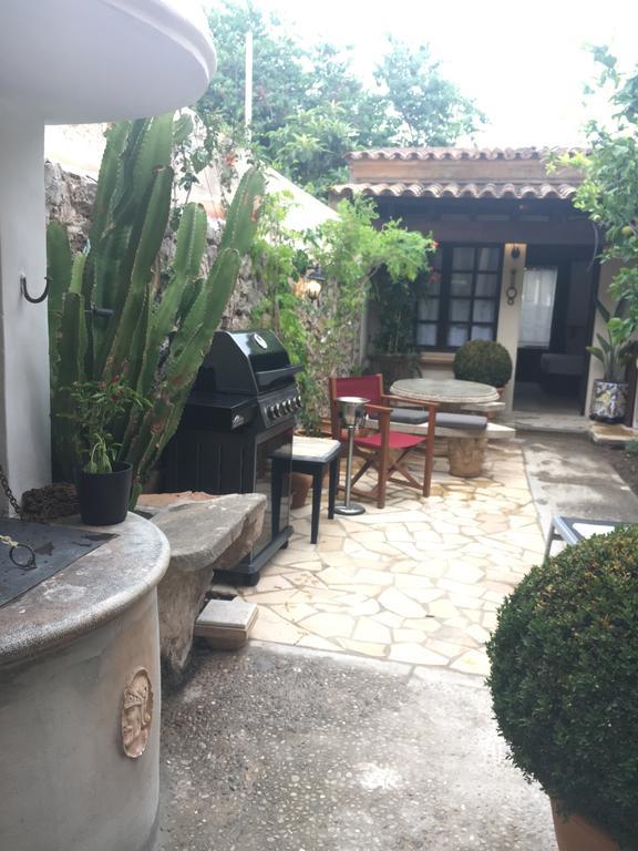 Apartamento Stadthaus Mitten Im Künstlerviertel Von Mit Zwei Artá